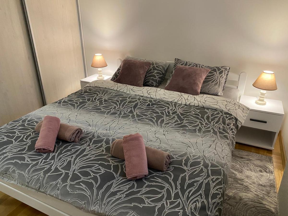 Iskra Apartment บันยาลูกา ภายนอก รูปภาพ