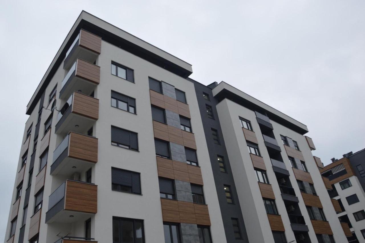 Iskra Apartment บันยาลูกา ภายนอก รูปภาพ