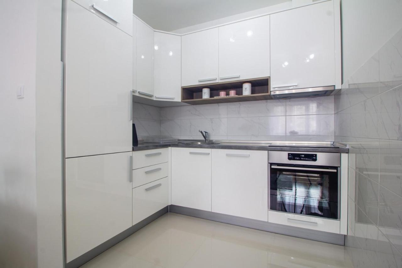 Iskra Apartment บันยาลูกา ภายนอก รูปภาพ