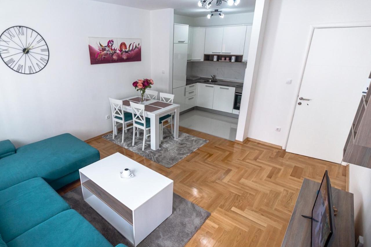 Iskra Apartment บันยาลูกา ภายนอก รูปภาพ
