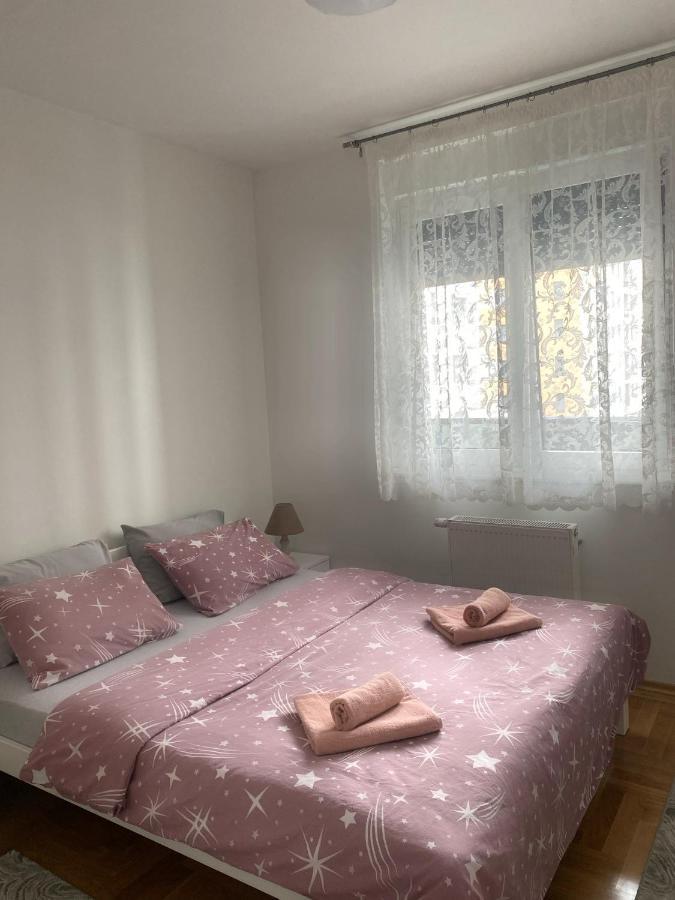 Iskra Apartment บันยาลูกา ภายนอก รูปภาพ