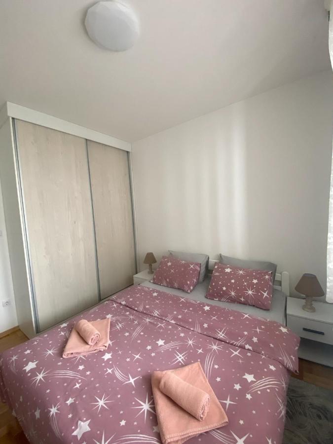 Iskra Apartment บันยาลูกา ภายนอก รูปภาพ